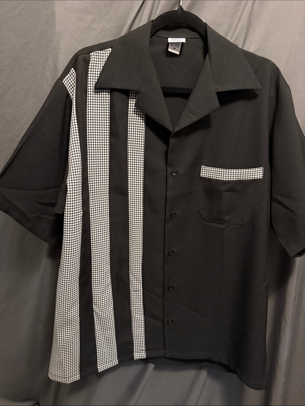 Black Short‑Sleeve Bowling Shirt with Houndstooth Stripe